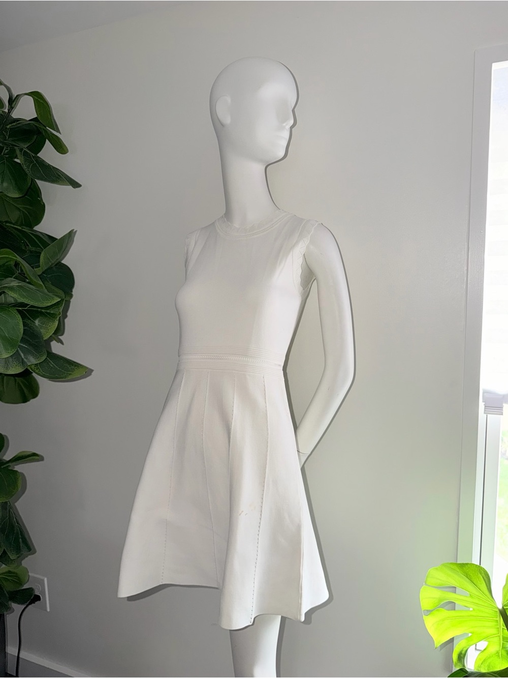 Zara White Sleeveless Fit-and-Flare Mini Dress